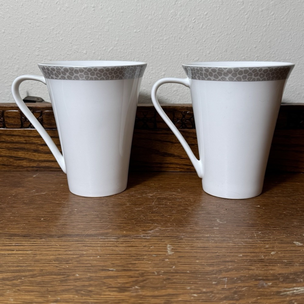 Sasaki Cayman Silver 17019 Set of 2 Tall Mugs Cups 4.75"